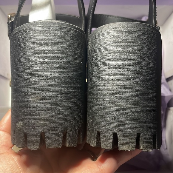 Jeweled black chunky sandal’s - Picture 10 of 13